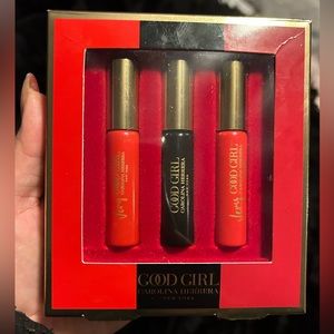 New Carolina Herrera Good girl rollerball perfume set